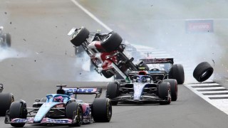 2022F1大事件：惊喜意外并存 周冠宇银石遭遇翻车