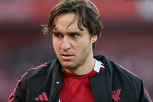 开云官网-不走了？小基耶萨：我在利物浦很开心，教练也一直对我很好